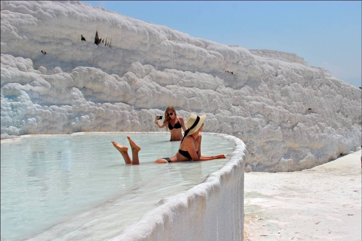 Pamukkale and Hierapolis Full Day Tour from Fethiye / Oludeniz