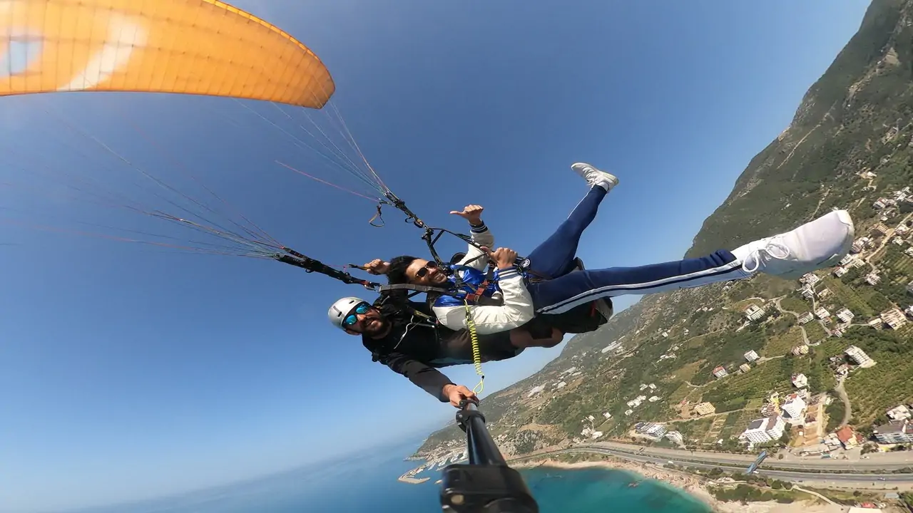 Smile Paragliding: Tandem Paragliding Experience in Alanya