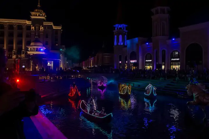 Antalya: ''The Land Of Legends'' Night Show with Hotel Transfer