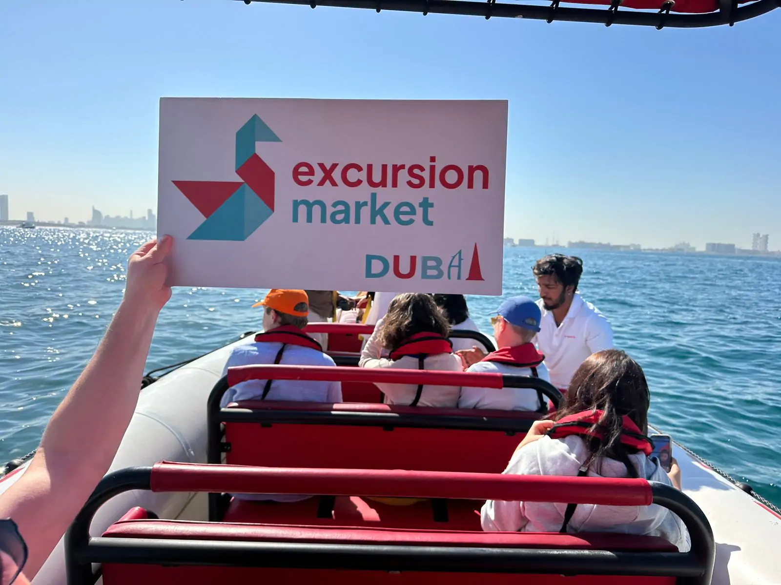 Dubai Speedboats sightseeing tour Atlantis and Burj AL Arab (90 minutes)