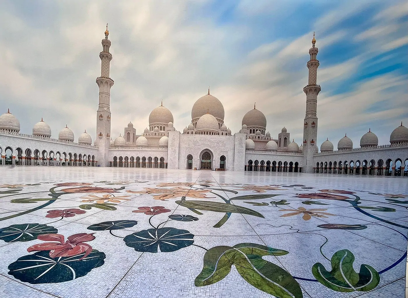 Full Day Private Abu Dhabi City Tour from Dubai (upto 6 person)