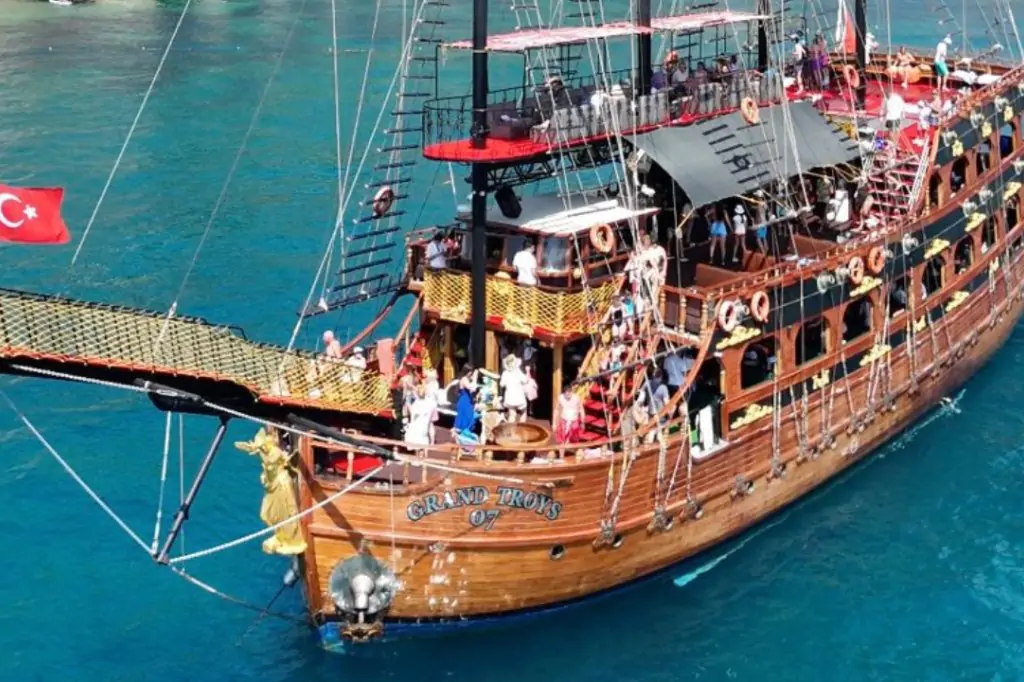 Pirate Boat Trip in Alanya