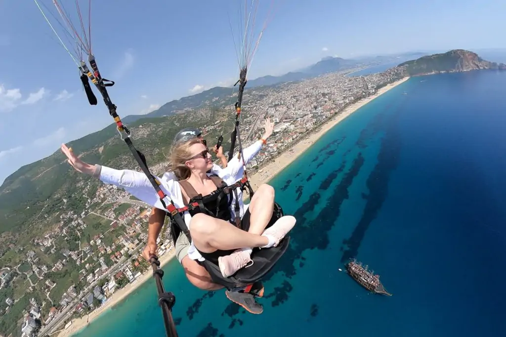 Tandem paragliding from Antalya
