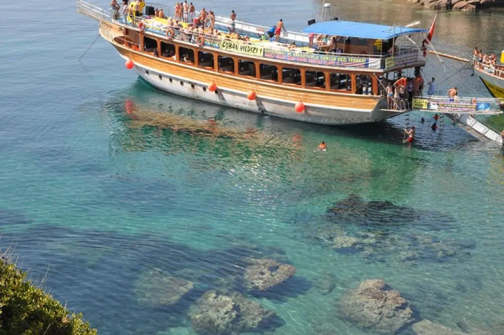 Kusadasi Jeep Safari &amp;amp; Boat Trip