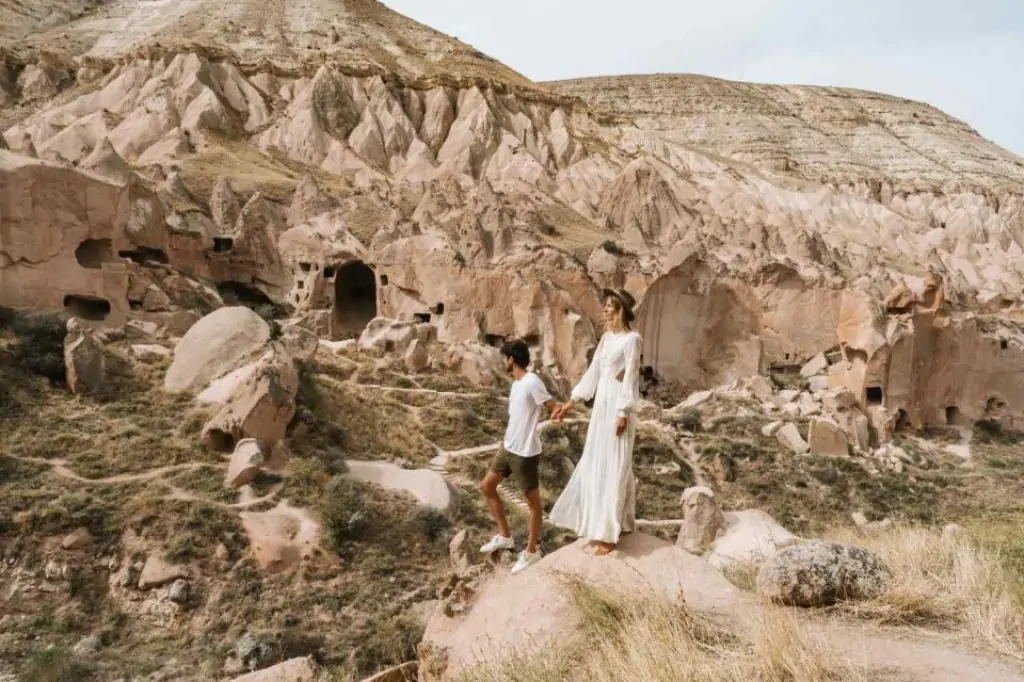 2 Days Green and Red Cappadocia Tour with Lunch!