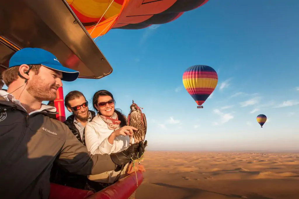 Dubaj: Lot balonem o wschodzie słońca z transferem
