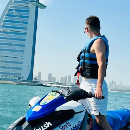 45-minutowa wycieczka skuterem wodnym po Burj al Arab i Atlantis the Palm