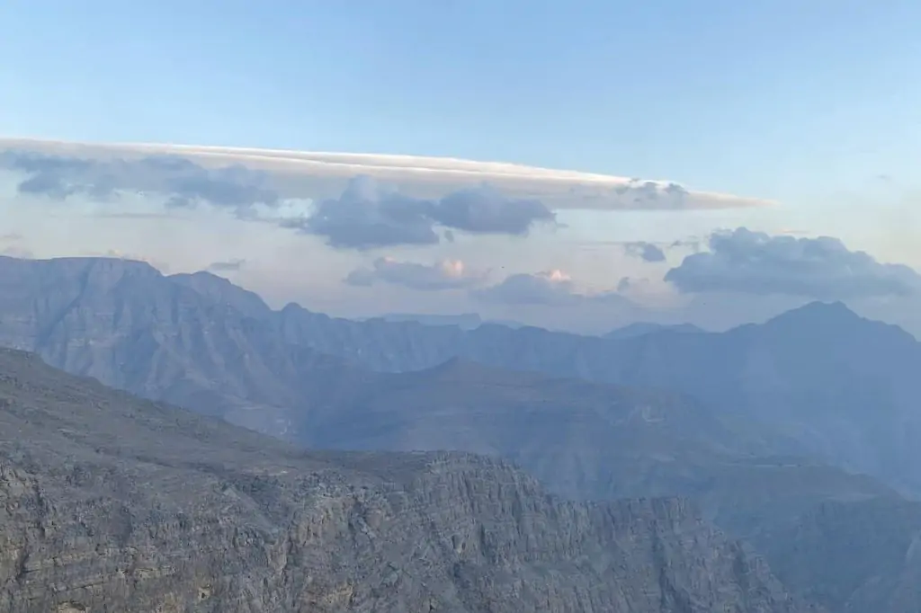 Von Dubai aus: Private Ras Al Khaimah Zip Line Tour