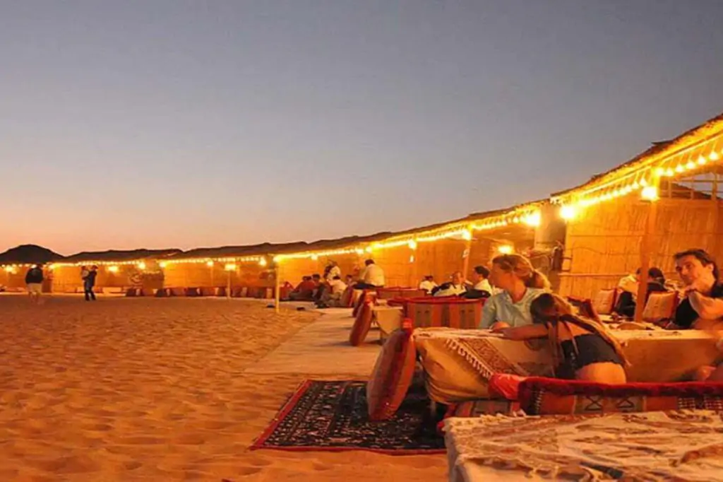Din Dubai : Excursie Safari în deșert cu noapte