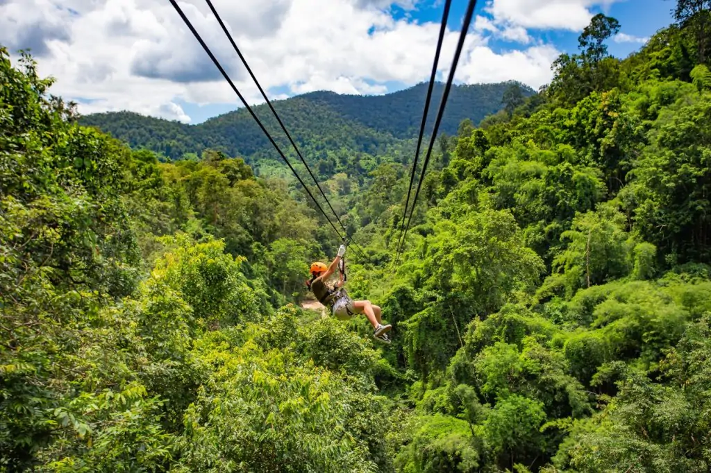Combo de acțiune de o zi în Alanya: Buggy Safari, Rafting, Zipline, Cabrio Bus Ride & Canyon Exploration