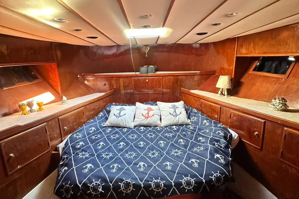 Blue Escape: Private Yacht Cruise to Düden Waterfall from Belek