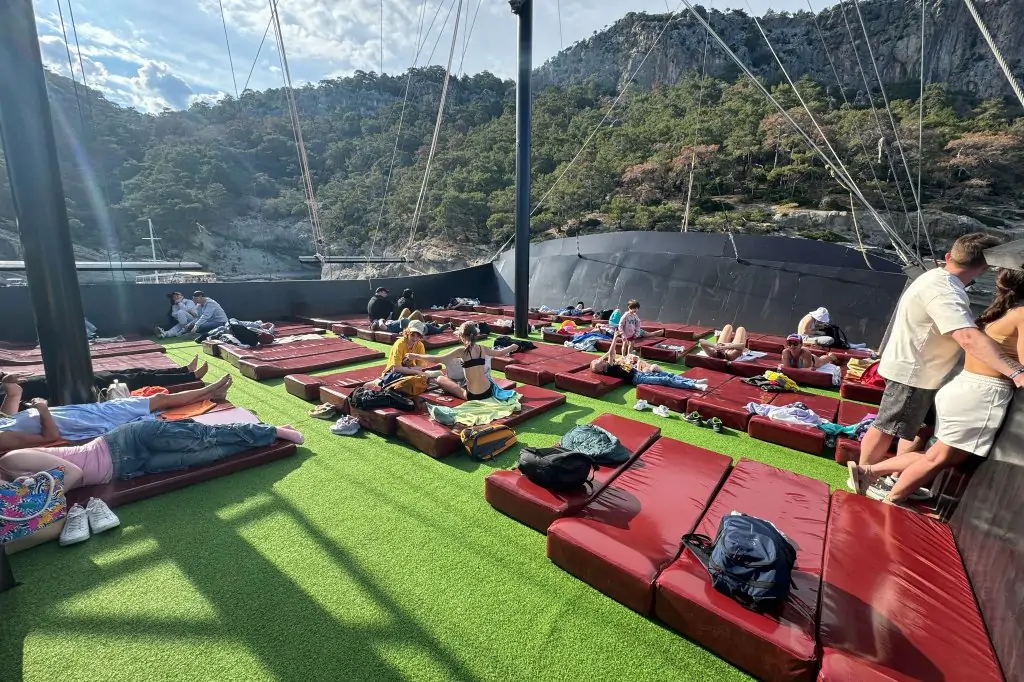 Red Dragon Boat Tour Kemer