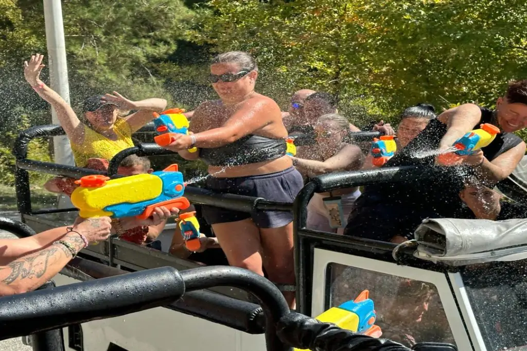 .Jeep Safari + tur cu barca din Alanya: Adăugați culoare vacanței dumneavoastră!