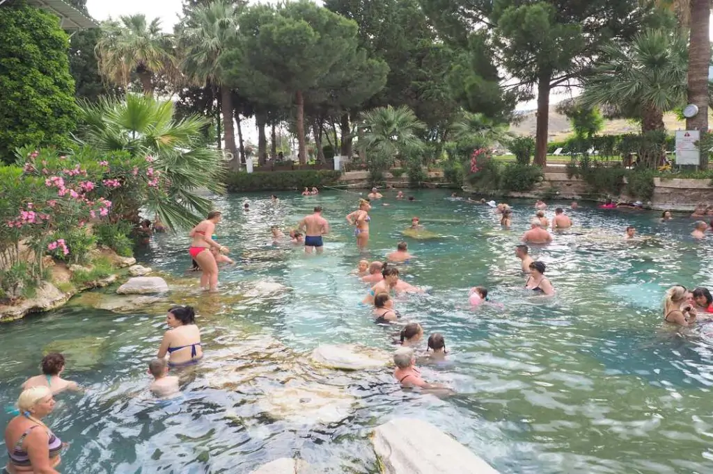 Pamukkale and Hierapolis Tour: A Fascinating Blend of Nature and History