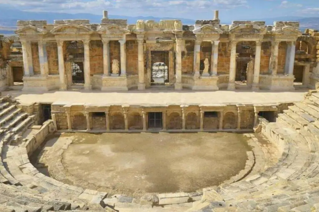 Pamukkale and Hierapolis Tour: A Fascinating Blend of Nature and History