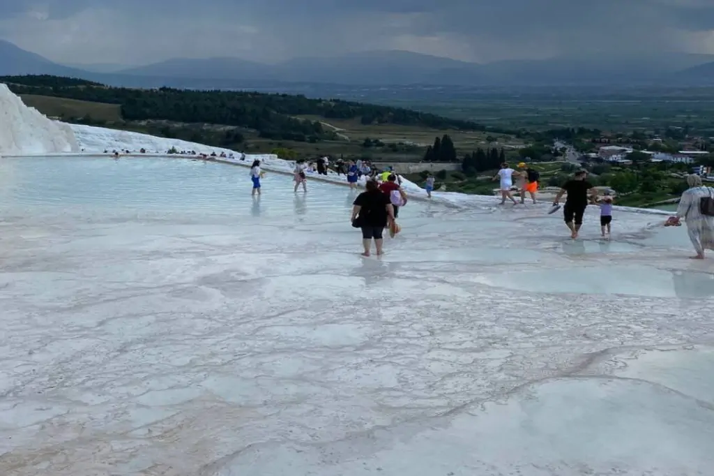 Pamukkale and Hierapolis Tour: A Fascinating Blend of Nature and History