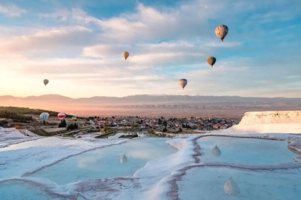 Excursie de o zi la Pamukkale din Fethiye și Oludeniz