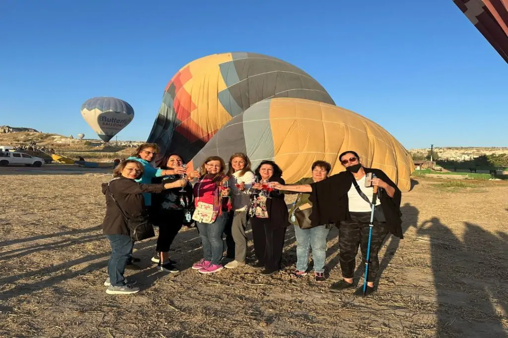 Cappadocia Small Group Red Tour - Gata pentru o aventură de neuitat?