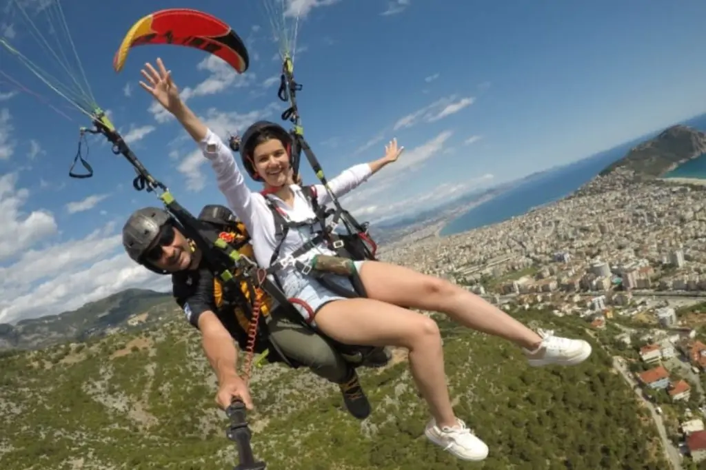 Alanya Professional Paragliding Tour - Side and Manavgat Transfer Included, Flight Area Entrance Fee Excluded