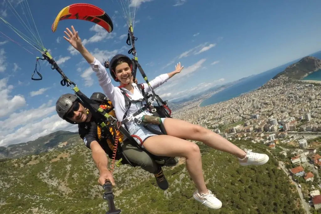 Alanya Professional Paragliding Tour -Antalya and Belek Transfer and Flight Area Entrance Fee Excluded