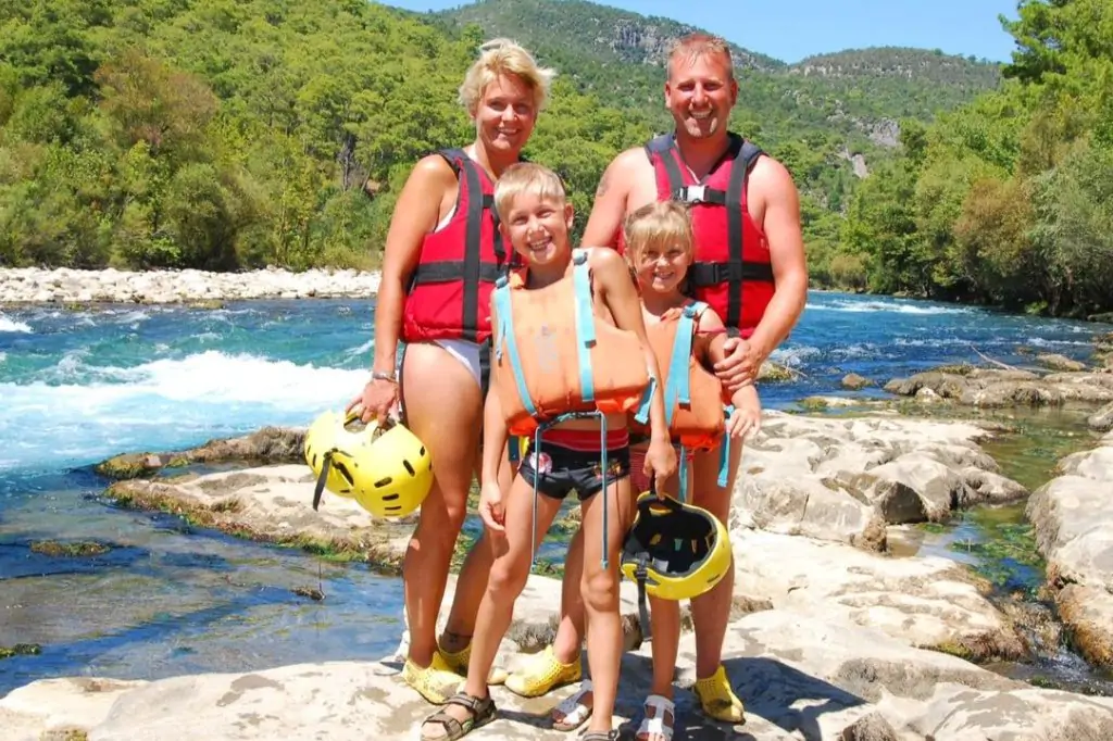 Ein unvergesslicher Tag voller Abenteuer: Rafting-Tour in der Köprülü-Schlucht