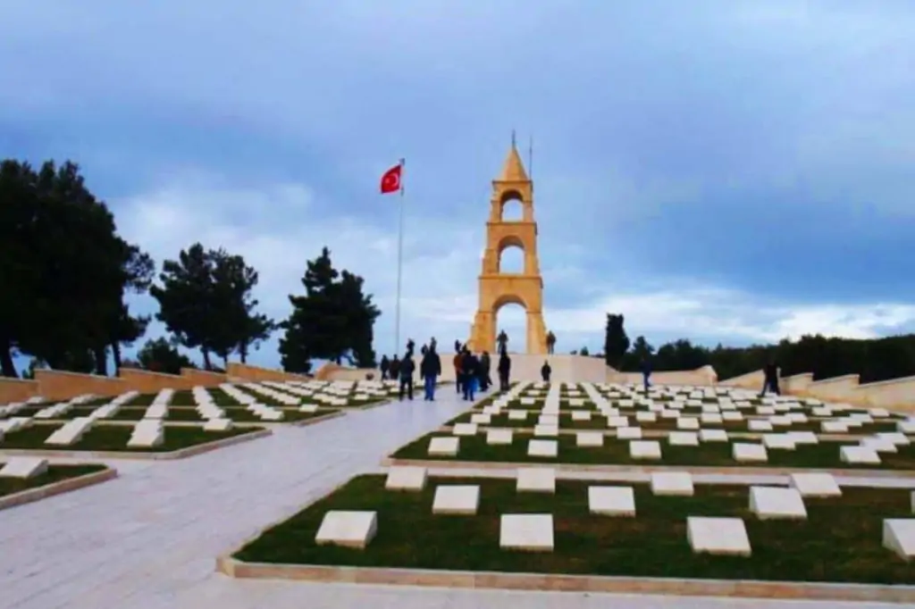 Von Angesicht zu Angesicht mit der Geschichte: Eine eintägige Gallipoli-Tour von Istanbul aus