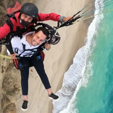 Tur cu parapanta în Istanbul: O aventură de neuitat în cer