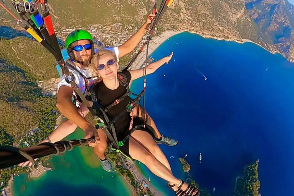 Niezapomniana przygoda z paralotniarstwem z Marmaris do Fethiye!