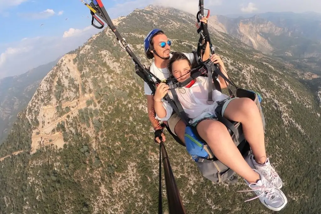 Niezapomniana przygoda z paralotniarstwem z Marmaris do Fethiye!