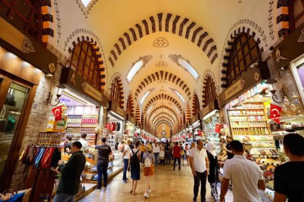 Ein eintägiges Märchen in Istanbul: Tour mit Flug ab Antalya