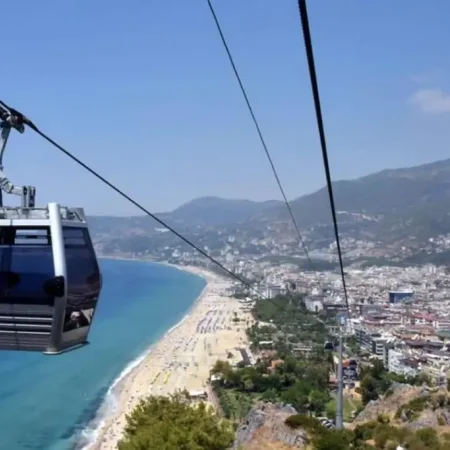 Sunset in Alanya: Cable Car-Free City Tour and Beach BBQ Party