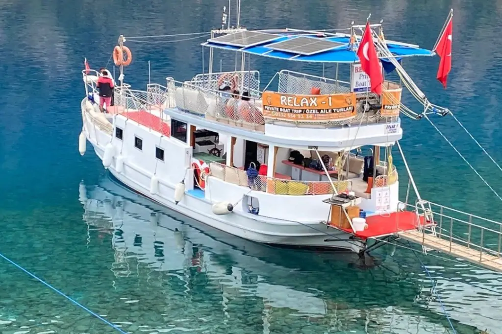 Eine private Reise zu den versteckten Paradiesen von Fethiye: Ein unvergesslicher Tag mit der Relax Boat Tour