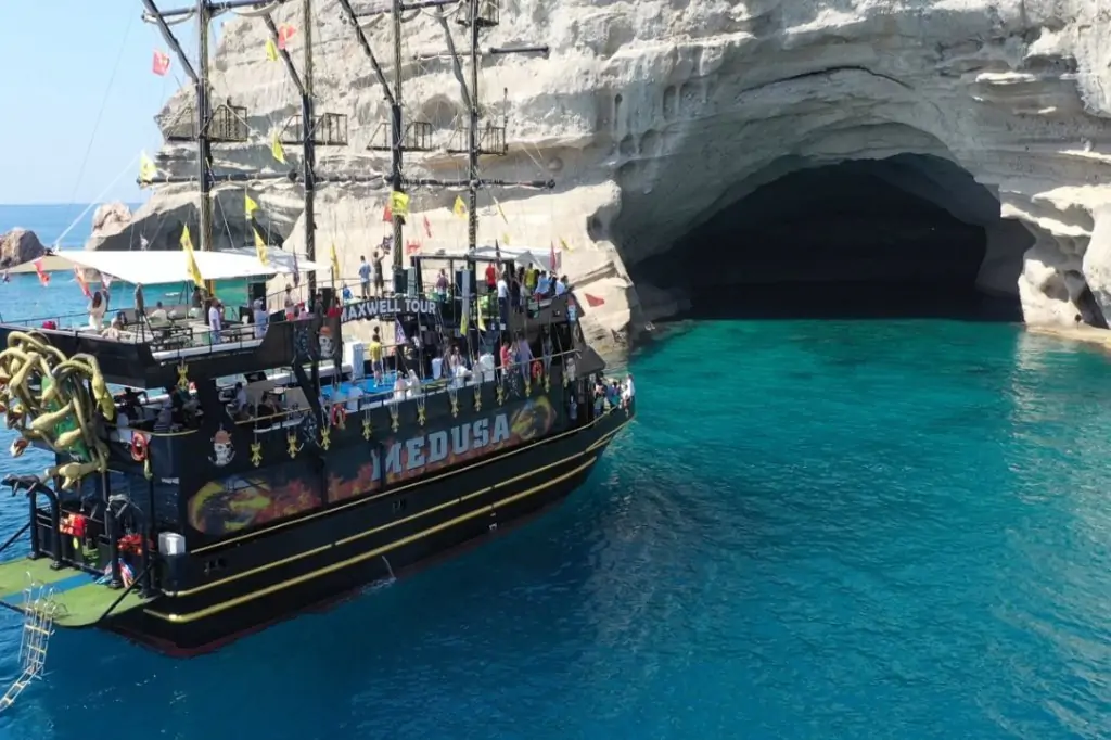 Boat Trip from Antalya: A Day in Paradise to Kemer, Phaselis & Hidden Bays
