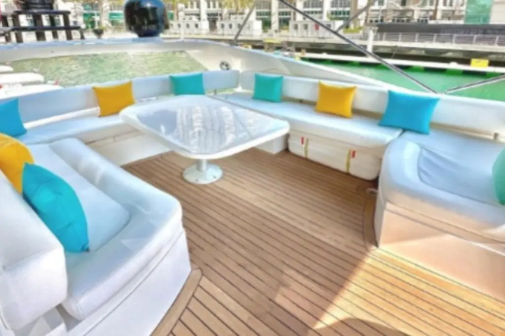 Sail in Style: Discover Dubai from the Water Aboard ELITE 16