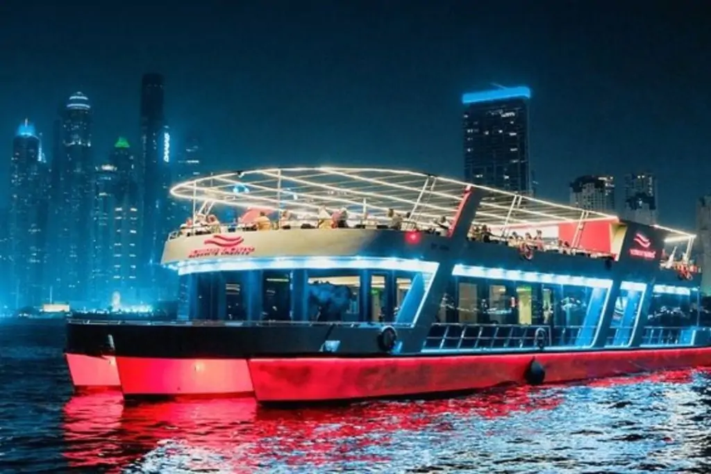 90-Minute Marina Cruise Experience – An Unforgettable Journey in Dubai Marina