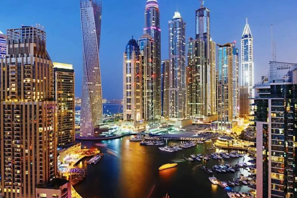 90-Minute Marina Cruise Experience – An Unforgettable Journey in Dubai Marina