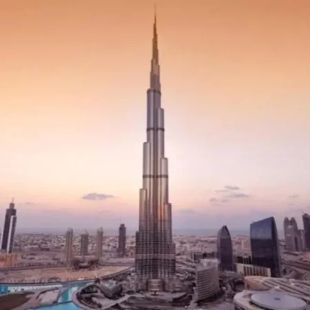 O zi de vis: Descoperiți luxul, cultura și minunile pitorești ale Dubaiului cu un tur privat al orașului