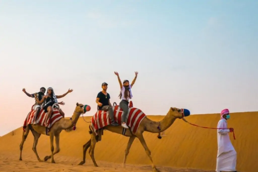 Dubai Desert Safari: aventură de neuitat în deșert