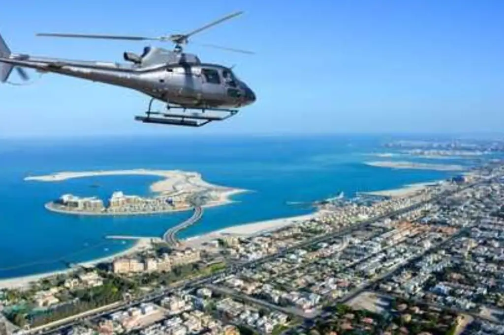 12-minutowa wycieczka kultowym helikopterem