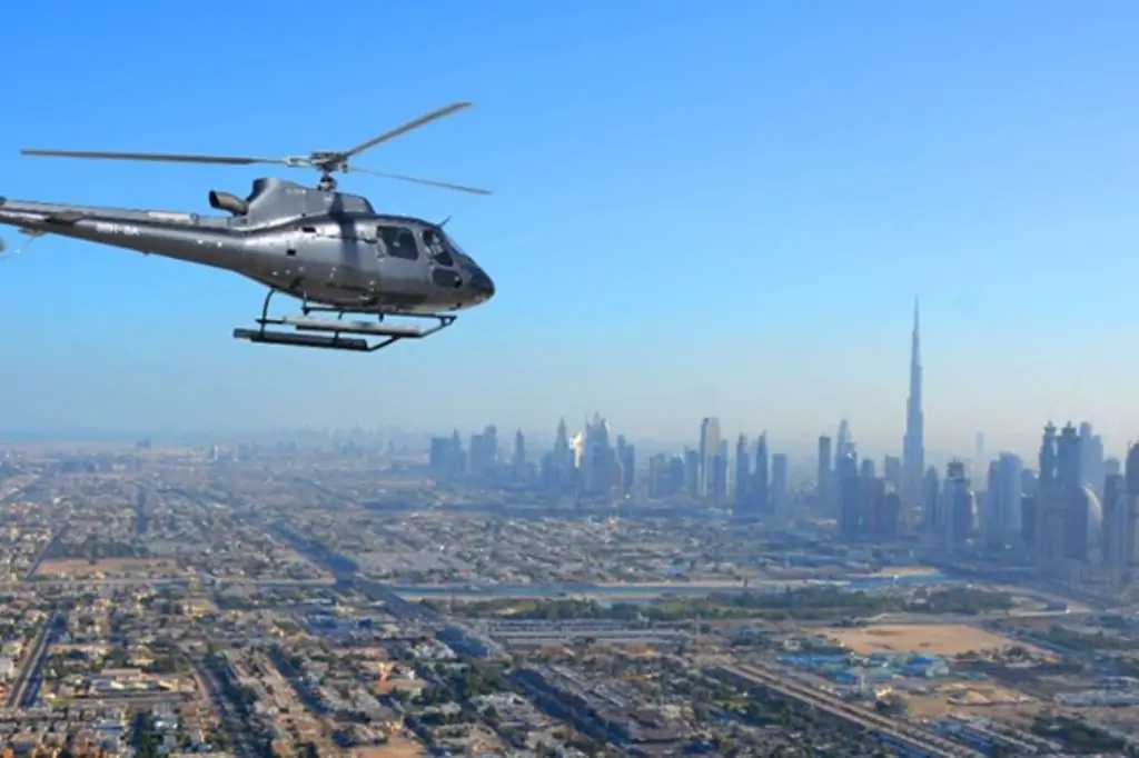 22-Minute Vision Helicopter Tour Over Dubai