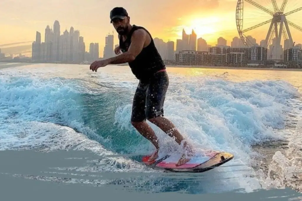 Wakeboarding & Schi nautic cu vedere la Burj Al Arab
