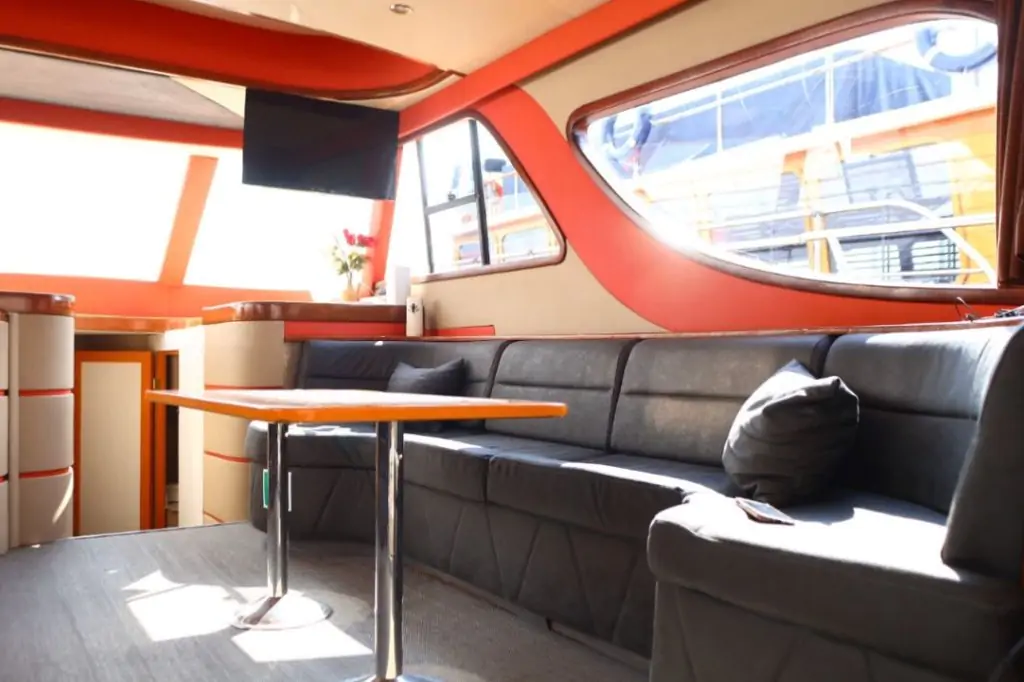 Eine unvergessliche Reise auf dem Bosporus: Private Istanbul-Tour mit Almira Yacht