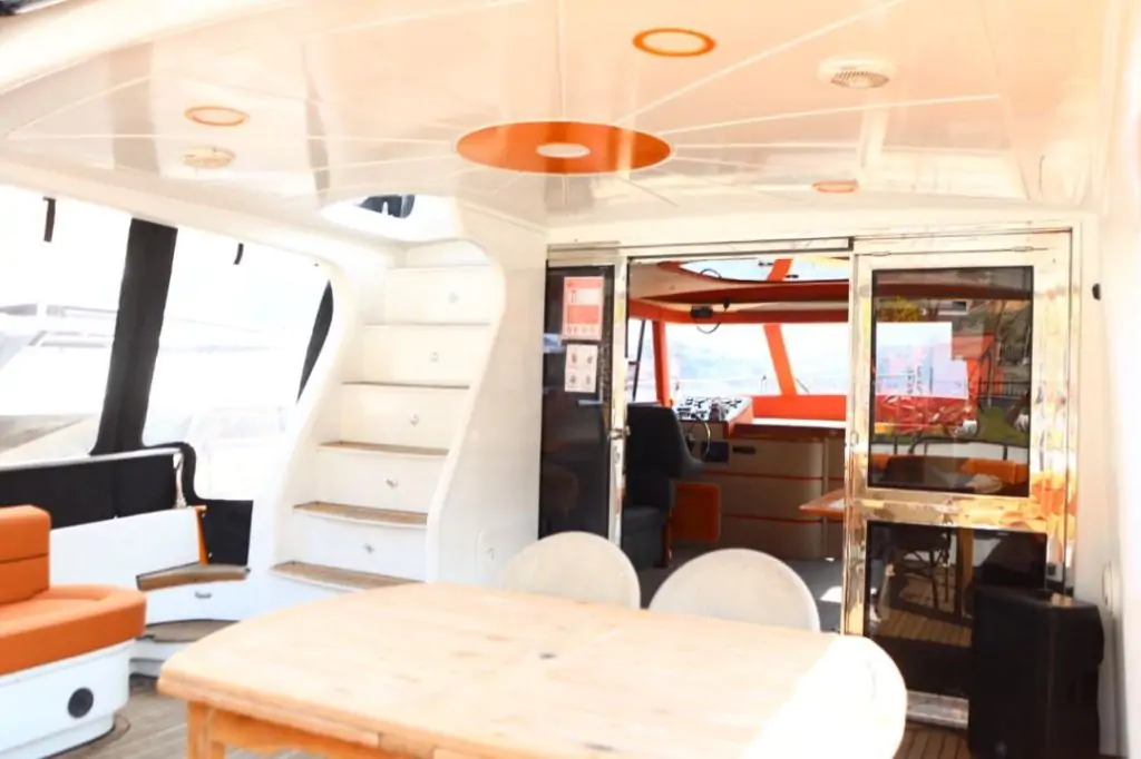 Eine unvergessliche Reise auf dem Bosporus: Private Istanbul-Tour mit Almira Yacht