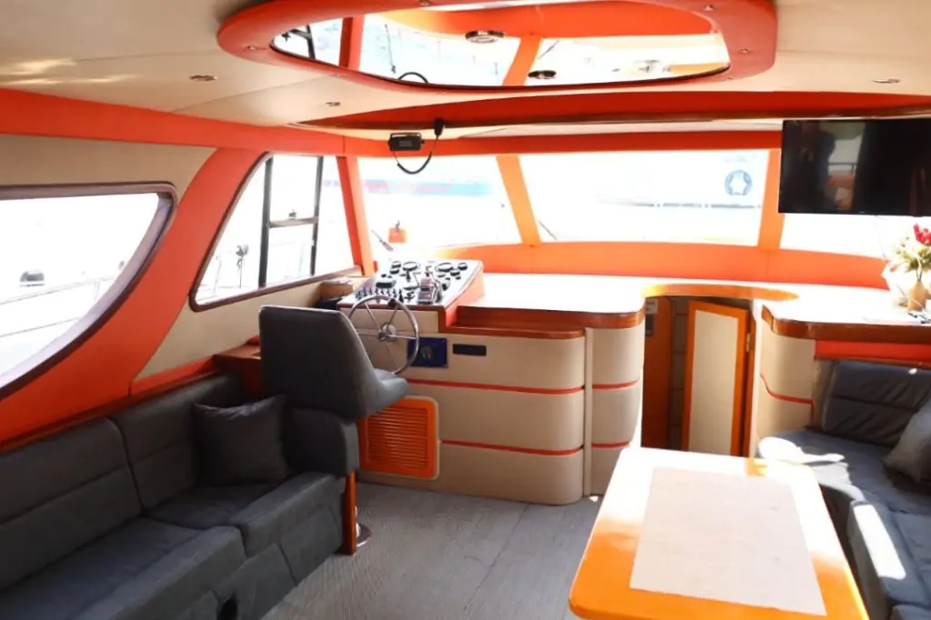 Eine unvergessliche Reise auf dem Bosporus: Private Istanbul-Tour mit Almira Yacht