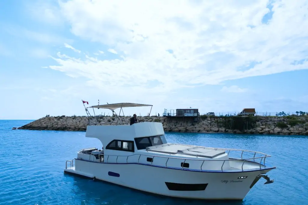 Düden’s Dazzling Beauty with Freedom VIP Yacht