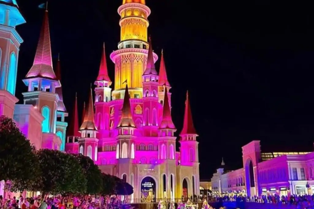 Night show at The Land of Legends Park from Side/Manavgat