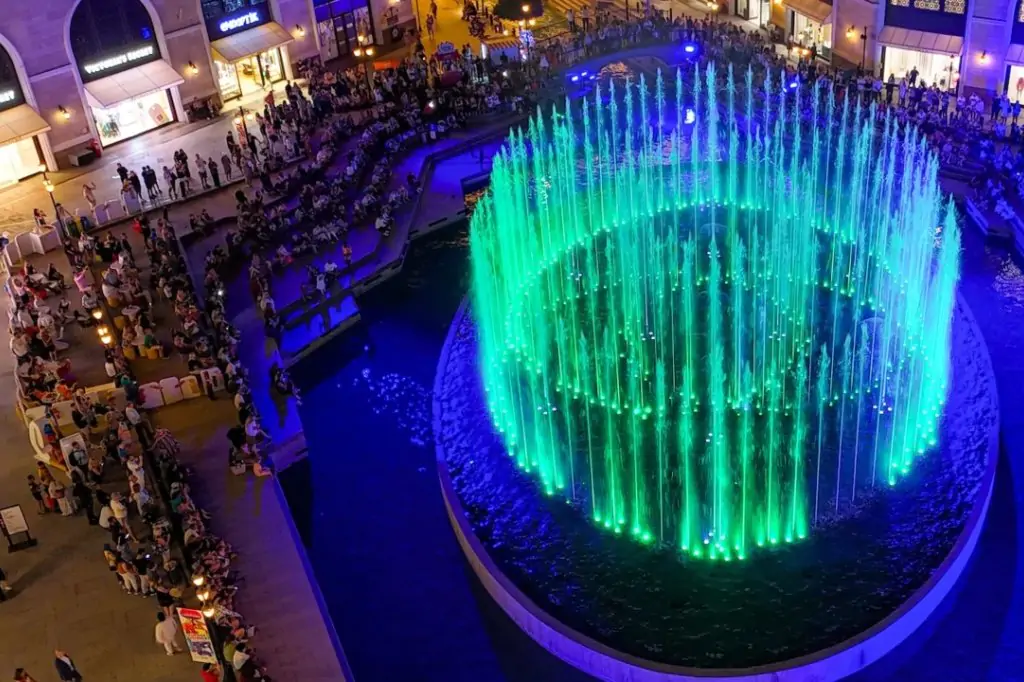 Night show at The Land of Legends Park from Kemer